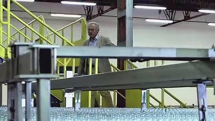 La strada verso casa | movie | 2011 | Official Trailer