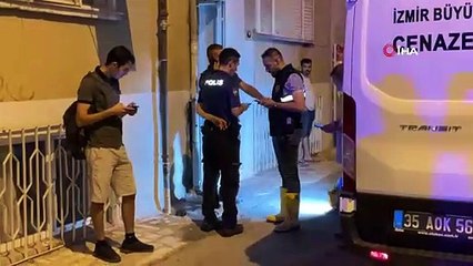 İzmir'de yangın çıkan evde kalan kişi hayatını kaybetti