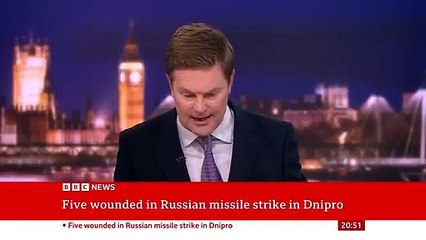 Russian missile strike hits Ukrainian city of Dnipro - BBC News