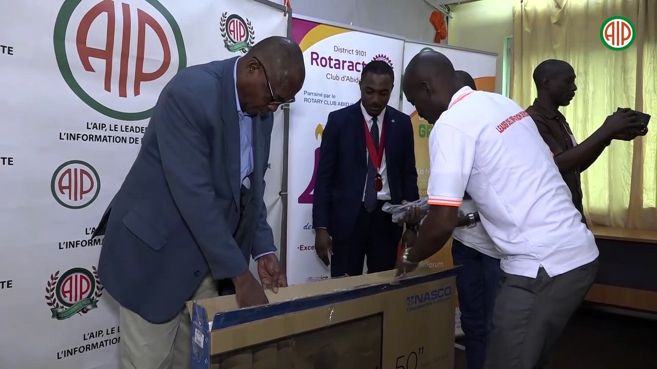 Le Rotaract Club d’Abidjan renforce les capacités opérationnelles de l’AIP