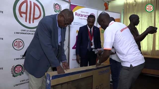 Le Rotaract Club d’Abidjan renforce les capacités opérationnelles de l’AIP