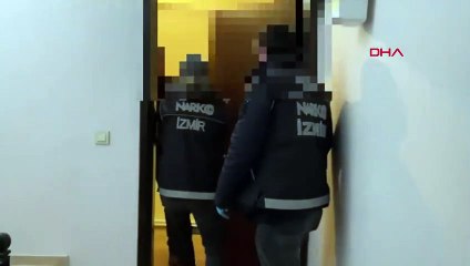 İzmir'de Uyuşturucu Operasyonu: 8 Kilogram Esrar Ele Geçirildi