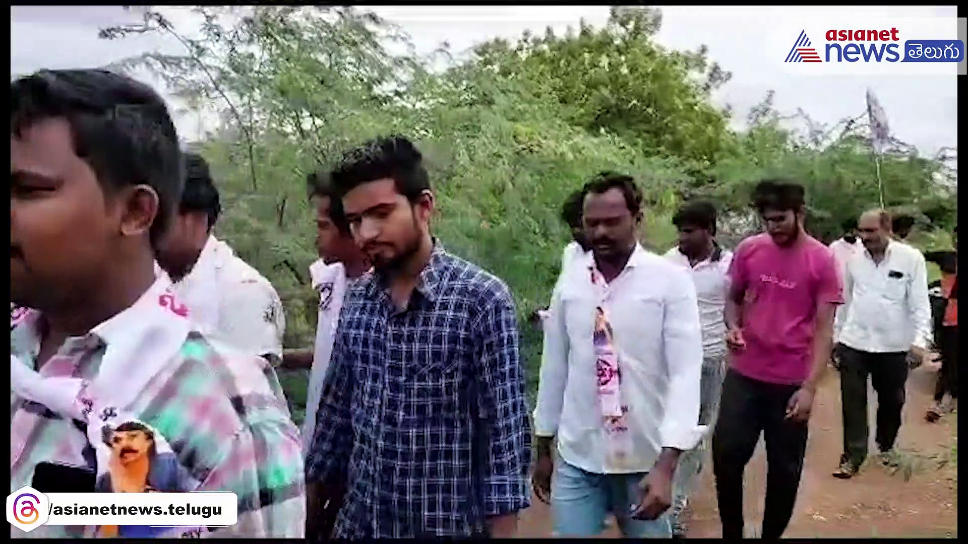 పవన్ కళ్యాణ్ పిలుపు మేరకు గురుజాలలో జగనన్న ఇళ్ళని జనసేన నాయకులు