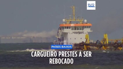 Cargueiro que se incendiou no Mar do Norte deve ser rebocado