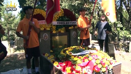 Ali Sami Yen kabri başında anıldı