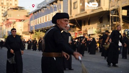Gli iracheni celebrano l'Ashura