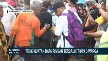 Truk Bermuatan Bata Ringan Oleng & Terbalik! Ibu-Anak & Wanita Hamil Jadi Korban!