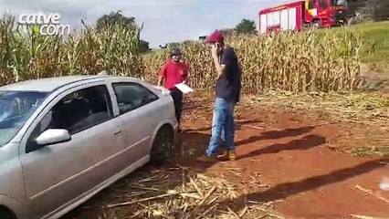 Mulher é encontrada desacordada ao bater contra poste na BR 369