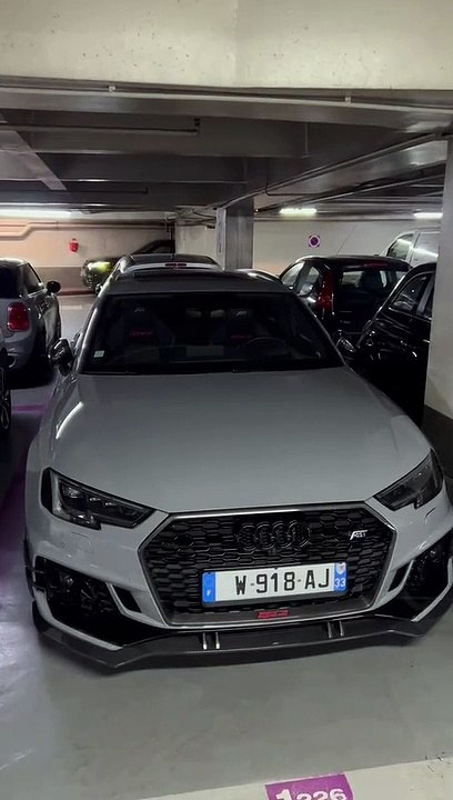 ABT RS4 R