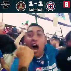¡LA SANGRE AZUL! CRUZ AZUL LA LIBRÓ