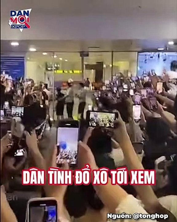 Sức hút của BLACKPINK khi đến Việt Nam: Làm dân tình đổ xô tới xem, quây kín từ sân bay đến khách sạn | Điện Ảnh Net