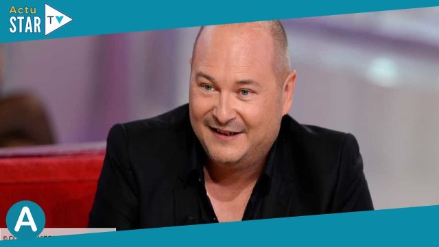 « Rien ne va » : Cauet déterre une ancienne photo de lui adolescent, les internautes sont choqués