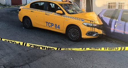 İstanbul’da taksideki yolculara ateş açıldı, şoför öldü