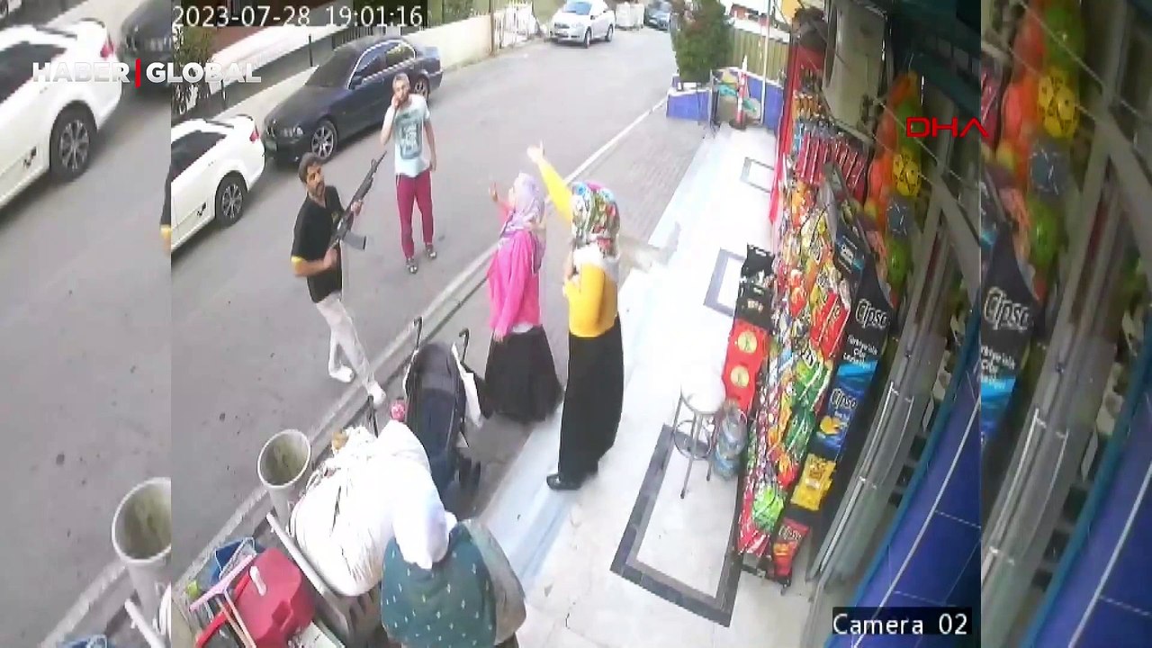 Korkunç olay! Köpeğiyle markete girmek isteyen...