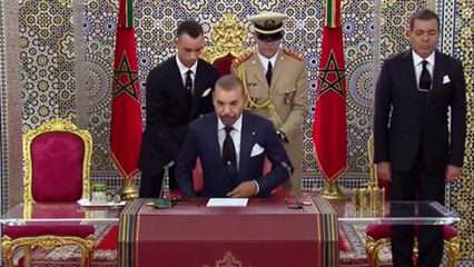 Mohamed VI "implora" por la restauración plena de las relaciones con Argelia