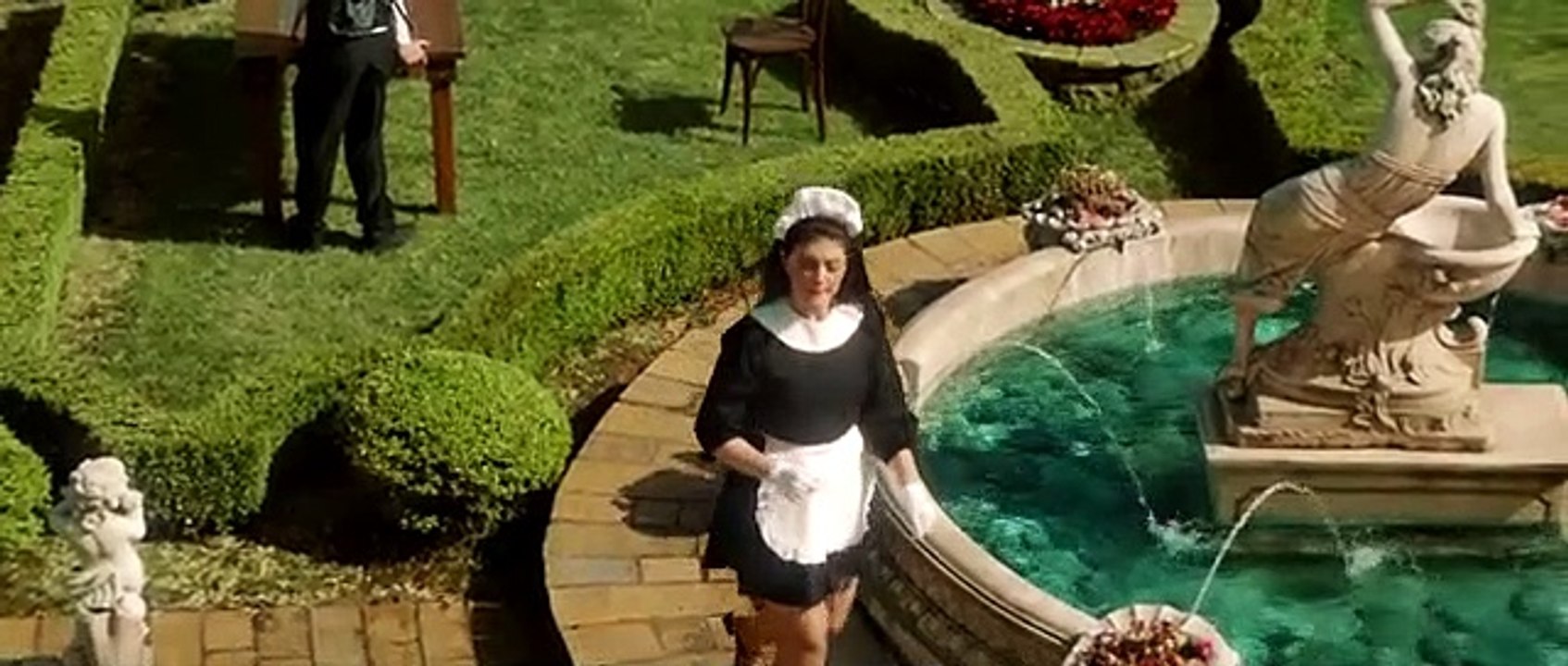 Elvana Gjata - Pak (Official Music Video) prod.by UNIK