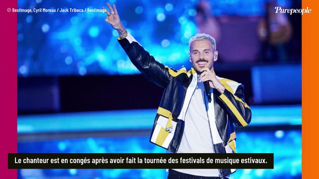 Abdos, tatouages et amis sportifs : les vacances de star de Matt Pokora sur une île très prisée