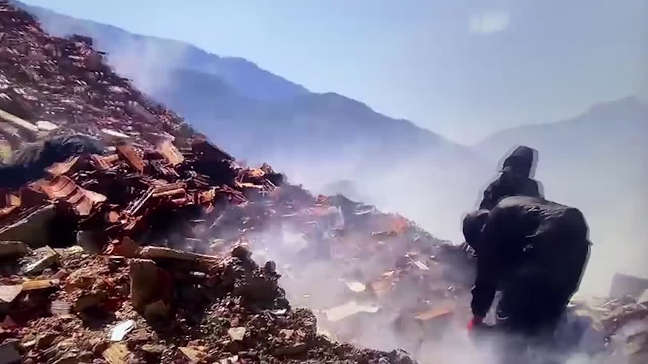 No Tav incappucciati attaccano il cantiere di San Didero