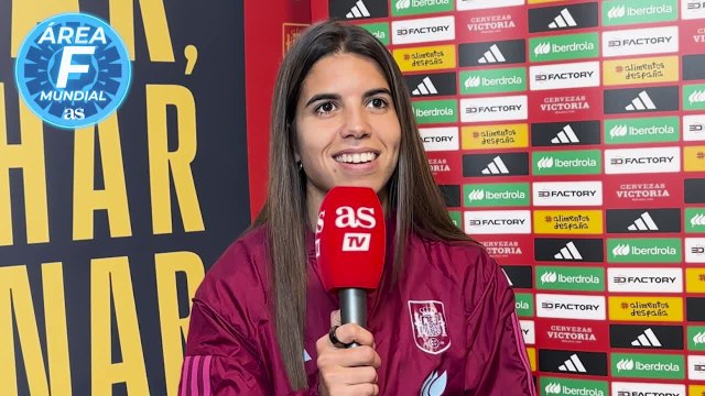 ALBA REDONDO: críticas, inicios, referentes, RRSS..