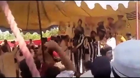 Video मौलाना कर रहे थे तकरीर, भीड़ लगा रही थी जिंदाबाद के नारे, तभी हुआ ब्लास्ट कि मच गई चीख-पुकार...हर ओर दिखने लगा खून से सना क्षत-विक्षत शरीर