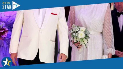 PHOTOS Charlène de Monaco rejoue son mariage avec le prince Albert : robe blanche pailletée, bouquet