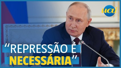 Putin defende prisão de vozes críticas do conflito com a Ucrânia