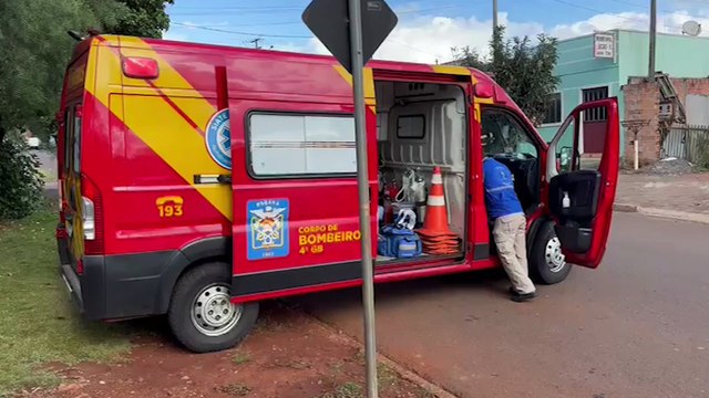 Com lesão na cabeça, homem é socorrido após sofrer queda em residência Jardim Colmeia