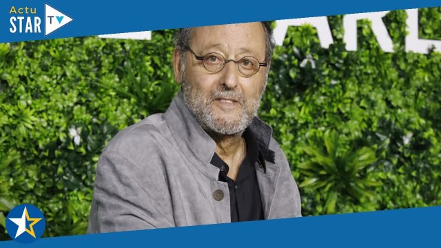 Jean Reno : Son paradis médiéval de 315 habitants au coeur des Alpilles qui l'a rendu meilleur