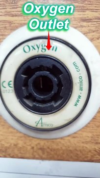 Medical Gases Oxygen and Air Outlets | British Standard Oxygen and Air outlets installed on a Bed Head Unit