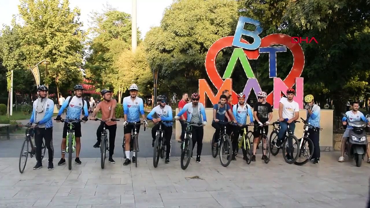 Les membres de BATBIT attirent l'attention sur les accidents de vélo mortels