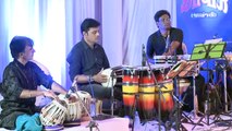 Yaara Seeli Seeli / Lata Mangeshkar Song Live