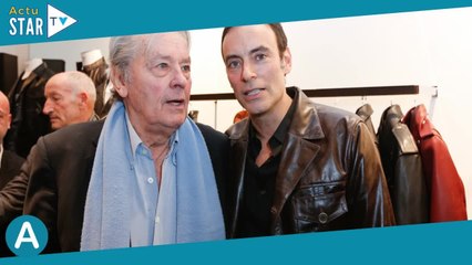 Alain Delon et ses trois enfants ne portent pas de nouvelle plainte "pour l'instant"...