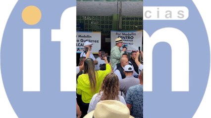 (EN VIDEO) Álvaro Uribe Vélez propone deportar a turistas que buscan droga y prostitución en Medellín