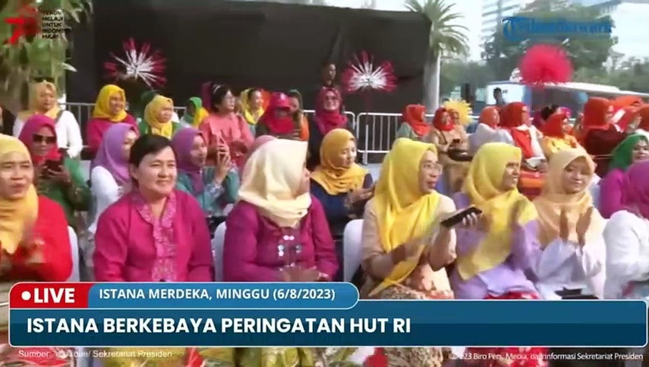 Lucunya Iriana Izin Pantun ke Presiden di Acara Istana Berkebaya Pak Jokowi Saya Mau Berpantun