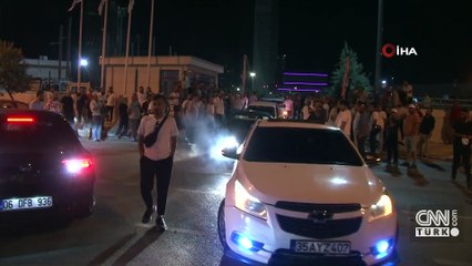 İzmir'de metro ve tramvay işçileri greve gitti