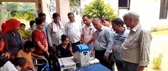 ईवीएम प्रशिक्षण कार्यशाला में बताया मतदान करने  का तरीका