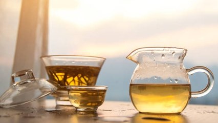 Descubre Los Beneficios De Beber Té Caliente En Verano