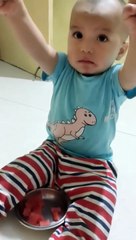 Thumbs up   @BABYMELVIN @baby @funnyvedio @babyactivities @cute_HIGH