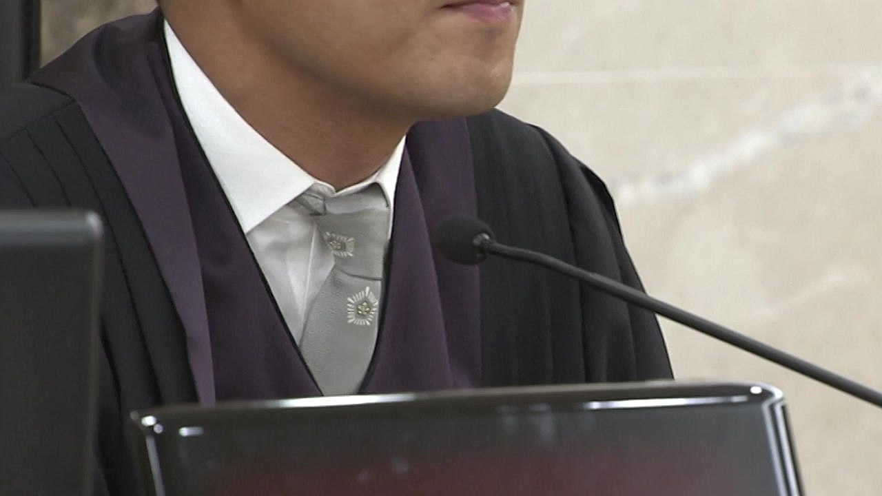 [뉴스라운지] '출장 중 성매매 판사' 적발 한 달여 만에 징계 청구 / YTN