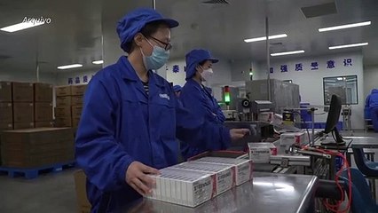 Atividade industrial na China tem queda pelo quarto mês seguido