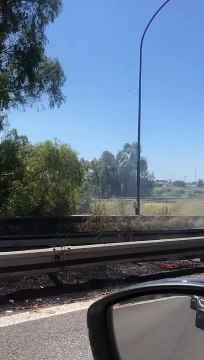 Fiamme allo svincolo autostradale di Milazzo