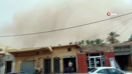 Cezayir'de şiddetli kum fırtınası hayatı durma noktasına getirdi