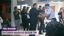 Datangi Markas Besar TNI, Firli Bahuri Disambut Danpuspom