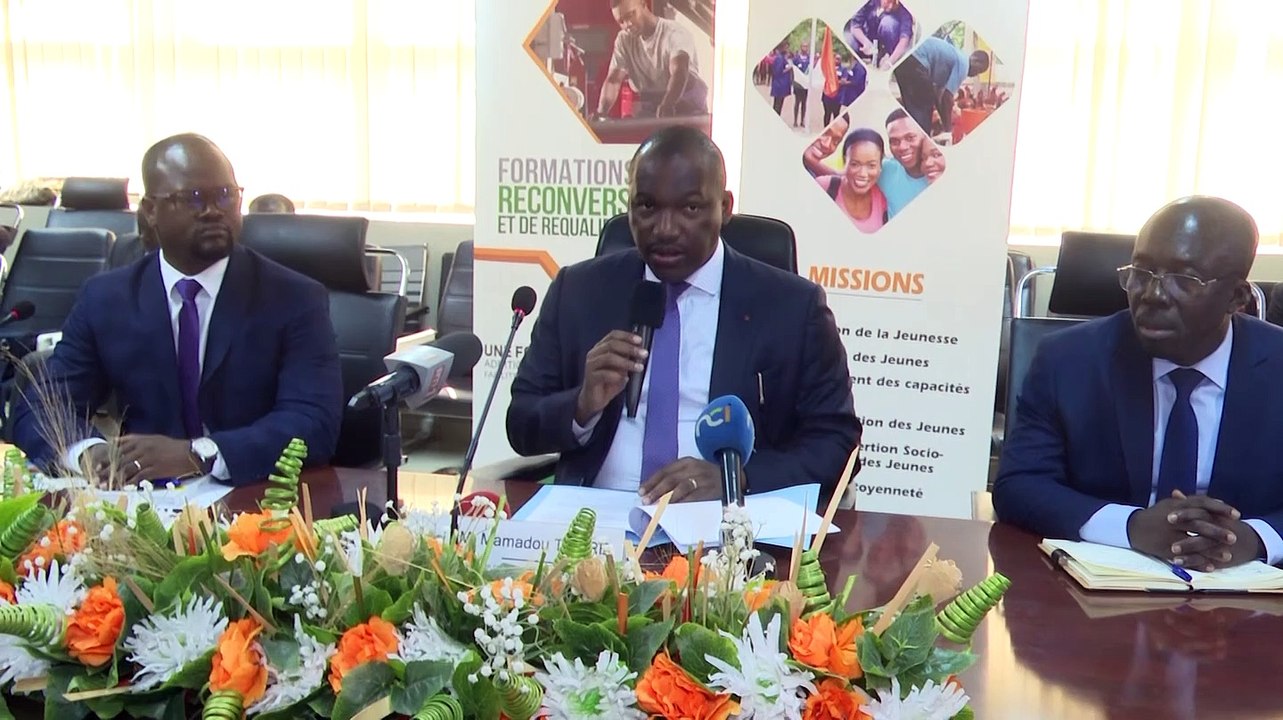 Mamadou Touré lance un programme spécial de ''jobs de vacances'' pour 10 mille jeunes