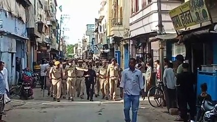 शांतिभंग में 11 जनों को पकड़ा, मामला दर्ज, पुलिस ने निकाला रूट मार्च