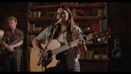 Gigi Perez - Figurines (Live)