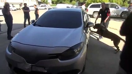 119 kilo uyuşturucuyla TEM'de polisi peşine takan şüpheliler böyle yakalandı