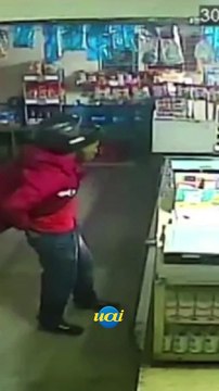 Assaltante mata comparsa durante roubo a padaria