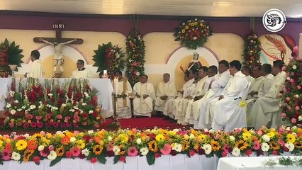 Entrega familia a sus únicos hijos al sacerdocio