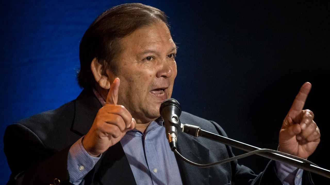 “Por el candidato que gane inhabilitado o no va...